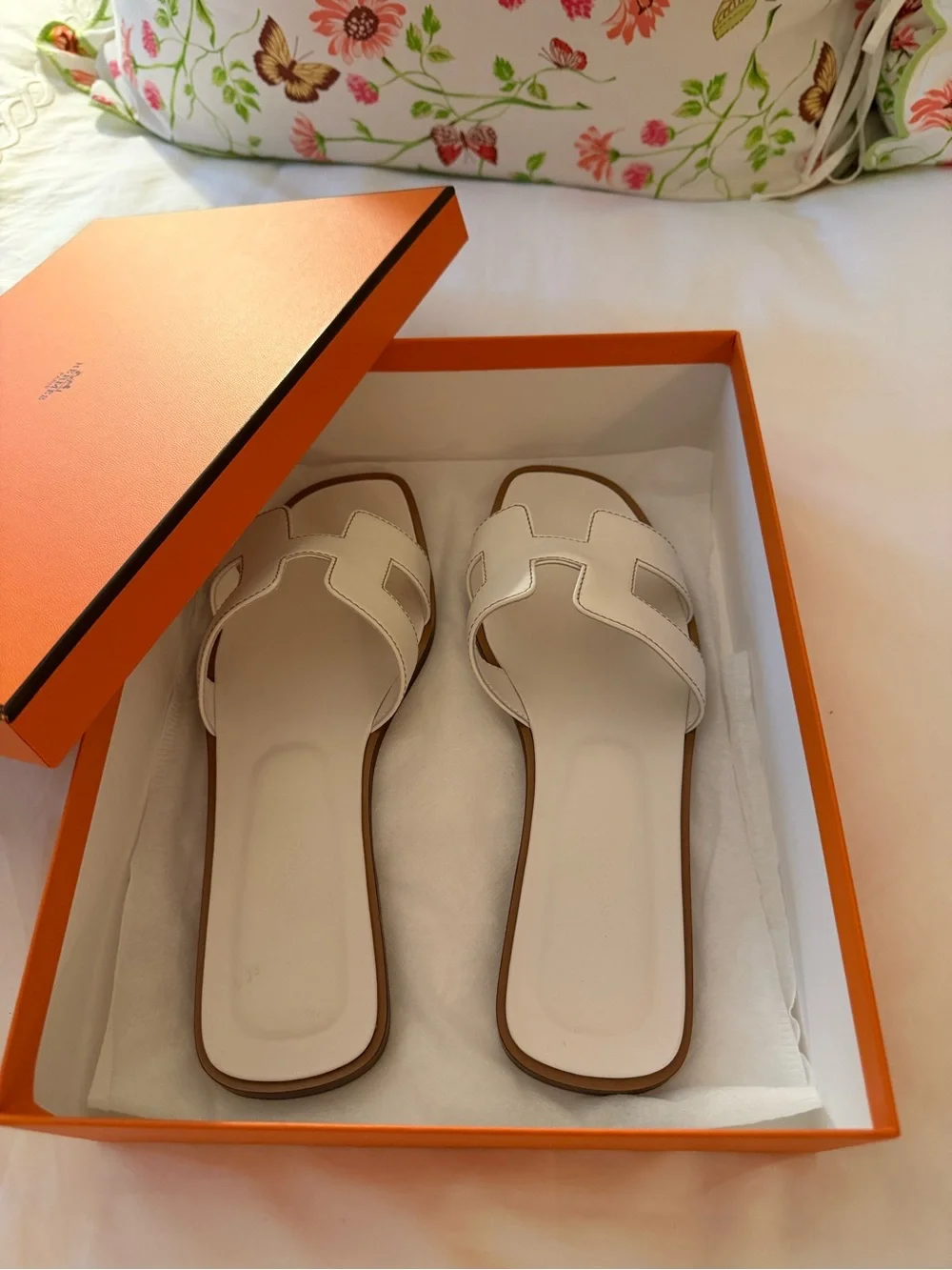 Hermes White Leather Oran Slide Sandals with Brown Trim